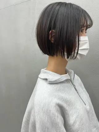 ショート カラー 🌱小顔魅せカット 透明感カラー/泉綺のヘアスタイル