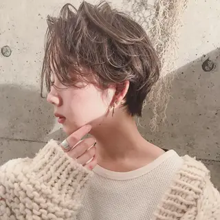 ショート カラー ショート/レイヤー なら石井知希のヘアスタイル