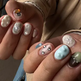 ネイル amuse 手書きニュアンスのネイルデザイン