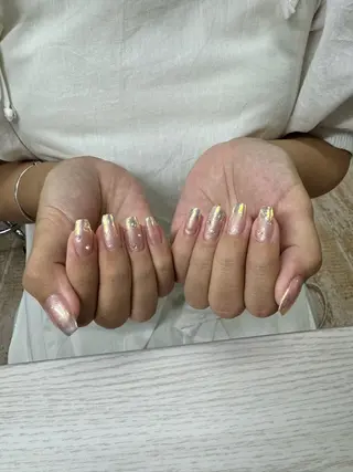 ネイル VENUSBELT 杏のネイルデザイン