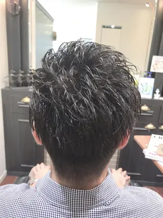 ショート パーマ メンズ アザマ　ヤスカツ _rosso 川口のヘアスタイル