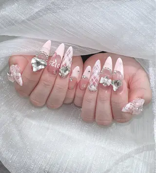 ネイル Lee Nails チップ長さだし専門店のネイルデザイン