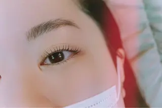 SUN YUKIのヘアスタイル