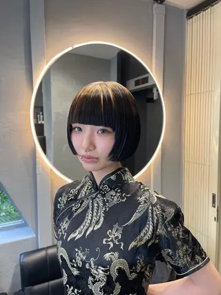 ショート TATSUブリーチ/ ミルクティーベージュのヘアスタイル