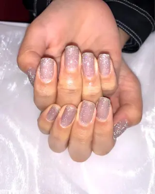 ネイル 梅津 郁美のネイルデザイン