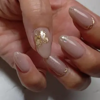 ネイル ラヴィアン ローズのネイルデザイン