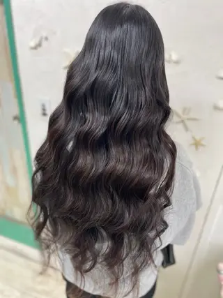 ロング ヘアアレンジ 塚田 恵のヘアスタイル