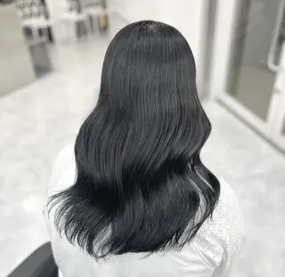 カラー yoki.【ﾖｷ】所属・Yoki.【ﾖｷ】 OMI／透明感カラーのヘアスタイル