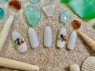 ネイル Nail&Eyelash Amour(アムール)所属・山下 愛のネイルデザイン