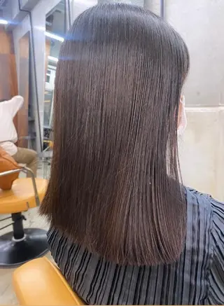 ミディアム 三浦 望のヘアスタイル