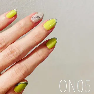 ネイル 園 寛子 （ネイリスト）のネイルデザイン