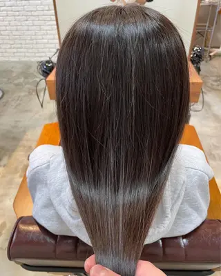 セミロング 村上 真依子のヘアスタイル