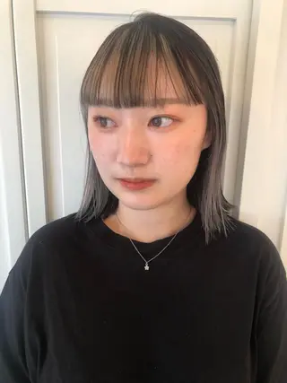 カラー ブリーチカラー🎀 韓国風/寺門美優のヘアスタイル