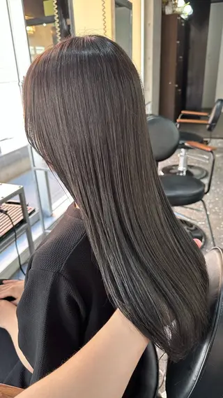 セミロング カラー 透明感カラー❄️要 半個室×マンツーマンのヘアスタイル