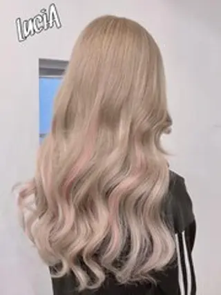 ロング カラー ヘアアレンジ MISAKIエクステ ブリーチ\5900のヘアスタイル