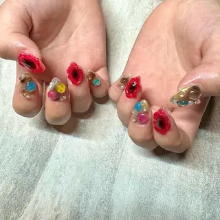 ネイル NEW WORLD所属・MIZUKI 🌏NEWWORLDのネイルデザイン