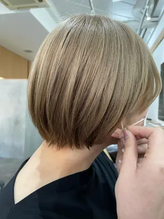 ショート カラー パーマ/透明感カラー /ボブ/吉田一生のヘアスタイル