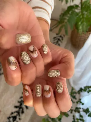 ネイル ”salon" そりまちゆうこのネイルデザイン