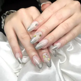 ネイル y. kananのネイルデザイン