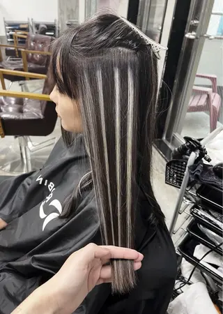 セミロング カラー ROBIN所属・指名数No.1 /NAOYAのヘアスタイル