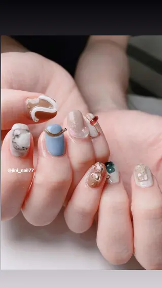 ネイル JINI NAIL所属・ジニ ネイルのネイルデザイン