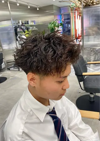 パーマ メンズ シャドウパーマ/ ルーズパーマ/メンズのヘアスタイル