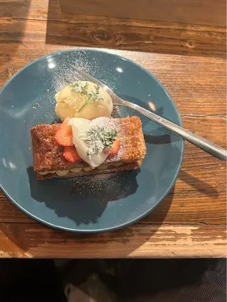 GO TODAY SHAiRE SALON Vellmie店所属・吉祥寺kasumi 🌛eye/browのマツエク・マツパデザイン