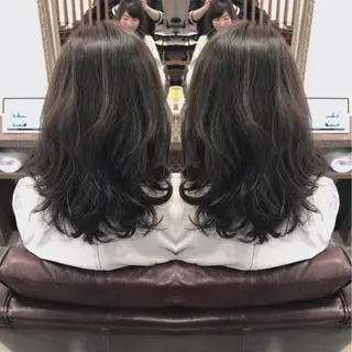 ミディアム カラー レイヤーカット匠 イソザキノリユキのヘアスタイル
