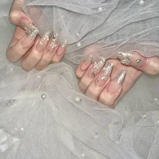 ネイル Rosa x rosa所属・Rosaxrosa AKANEのネイルデザイン