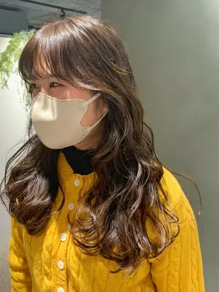 ロング カラー ヘアアレンジ 盛山 莉々華のヘアスタイル