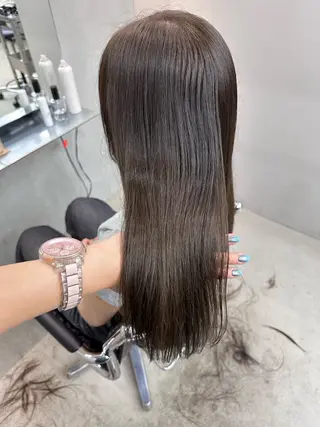 セミロング カラー 染谷 遥花のヘアスタイル