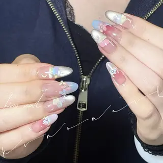 ネイル LI XINLUのネイルデザイン