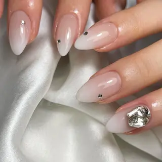 ミディアム ネイル richeri beautyのネイルデザイン