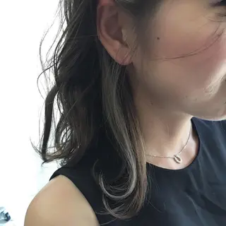 ミディアム カラー LoRE hair 四条河原町　西尾友里のヘアスタイル