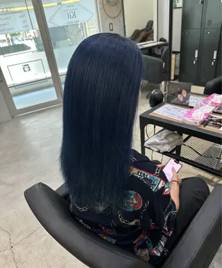 カラー kii所属・サエキ ルイのヘアスタイル