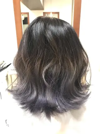 ミディアム カラー 本多結香/レイヤー /ハイライトカラーのヘアスタイル