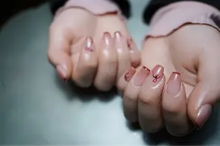 ネイル 𝐴𝑁𝑈𝐸 トラブル爪育成専門のネイルデザイン