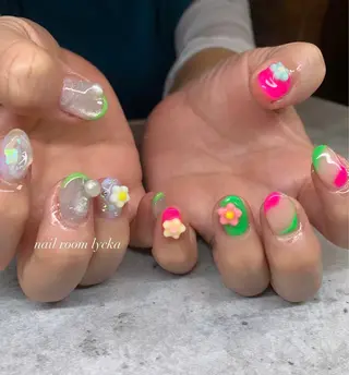 ネイル ﾈｲﾙﾙｰﾑﾘｯｶ 𝐦𝐚𝐲𝐮のネイルデザイン