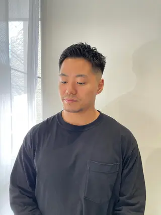 メンズ YinYang所属・川﨑 章弘のヘアスタイル