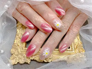 ネイル マジックミラー所属・マジック ミラーのネイルデザイン