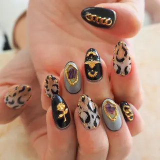 ネイル Hisaka Mikiのネイルデザイン