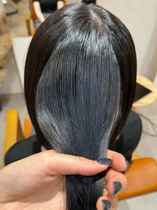 カラー Lita./ 大賀ひかり🧁🫧のヘアスタイル