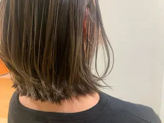 ミディアム カラー 高橋友里亜 /フリーランスのヘアスタイル