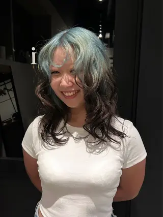 ロング カラー the　hinc所属・ひな🐥 ボブ/ハイトーン🫧のヘアスタイル