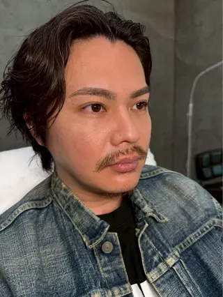 アイブロウ LIU MEIQIの眉毛・アイブロウイメージ