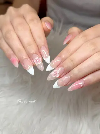 ネイル UnFLAIR 麻布十番店🧸NAOのネイルデザイン