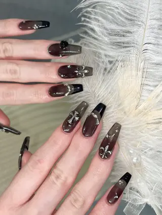 ネイル Glow Nail スカルプ専門店のネイルデザイン