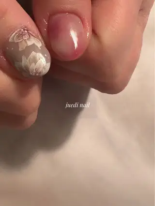 ネイル juedi nail(木曜日のネイル)所属・juedi nail 〜木曜日のネイル〜のネイルデザイン