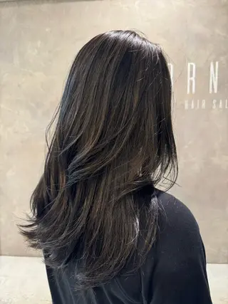 セミロング rioカット縮毛 矯正♡韓国レイヤーのヘアスタイル