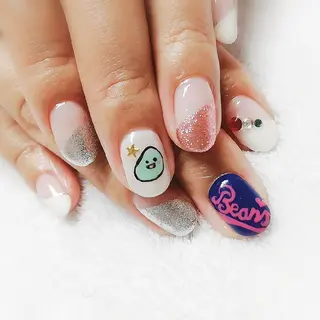 ネイル 柴崎 美幸のネイルデザイン